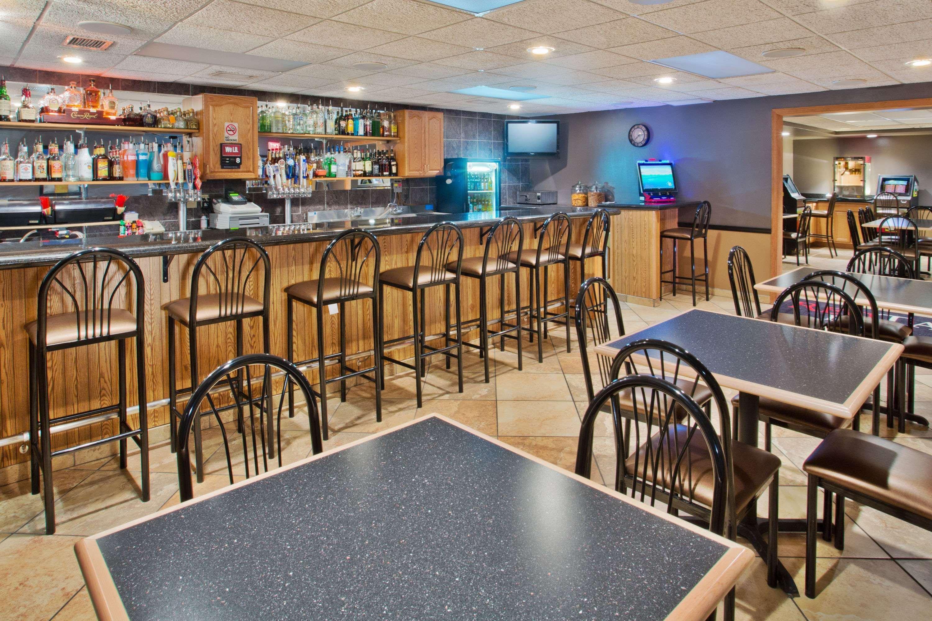Americinn By Wyndham Aberdeen Event Center מראה חיצוני תמונה
