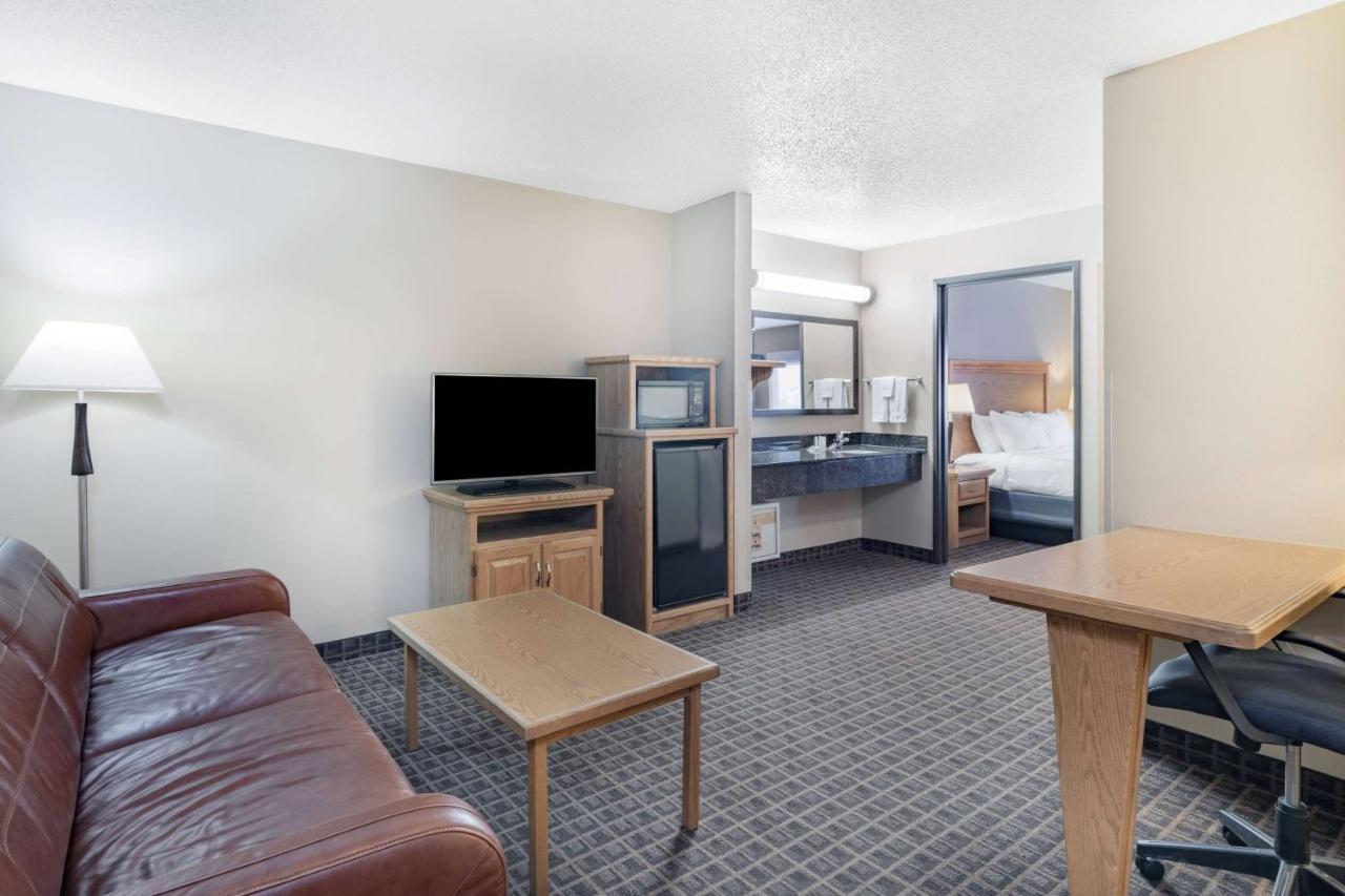 Americinn By Wyndham Aberdeen Event Center מראה חיצוני תמונה