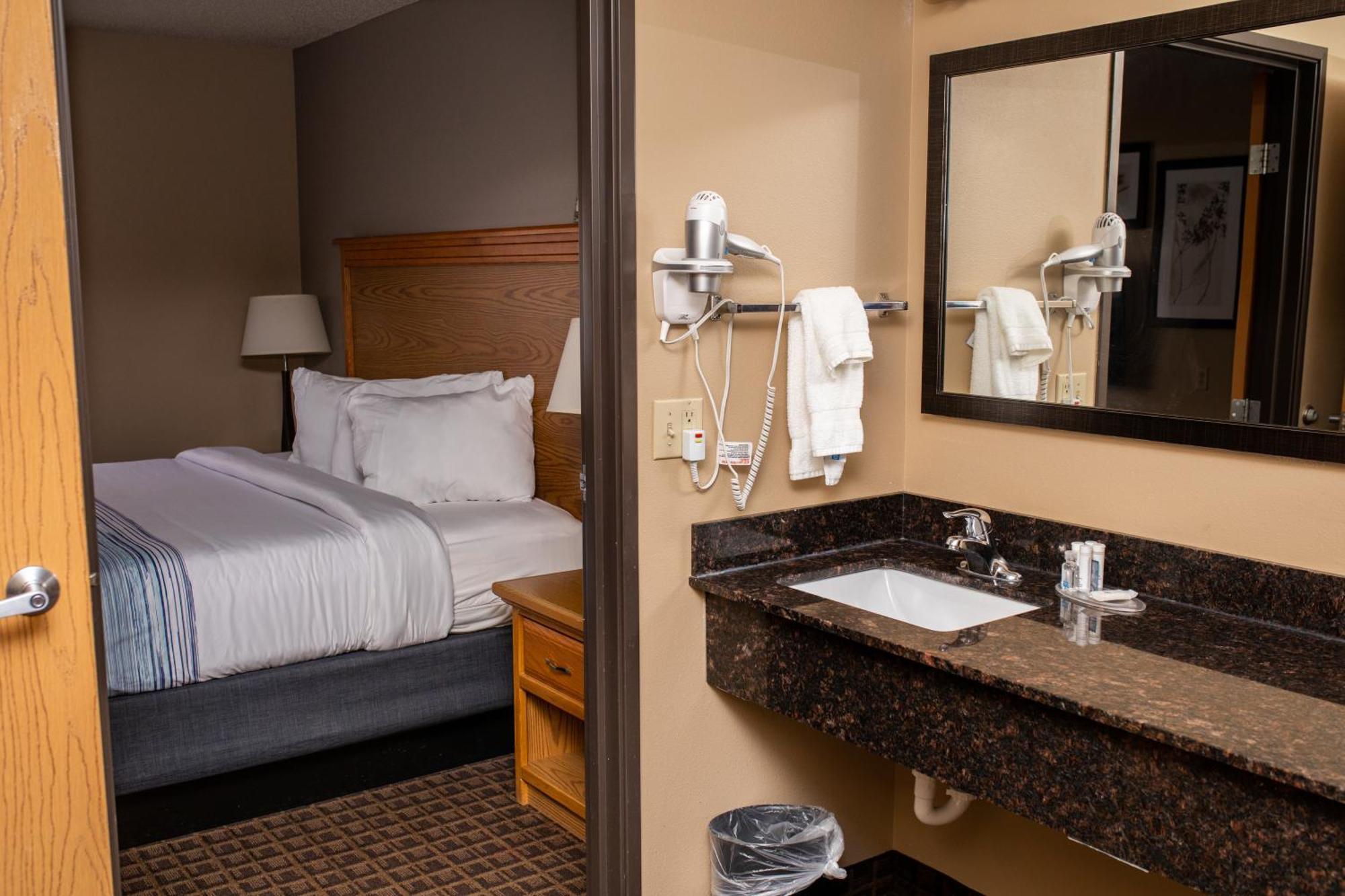 Americinn By Wyndham Aberdeen Event Center מראה חיצוני תמונה